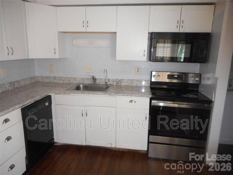 Townhouse for rent at 7961 Shady Oak Trail #65, Charlotte, NC 28210