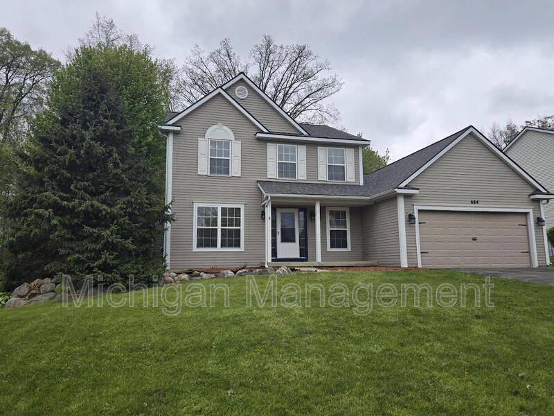 House for rent at 684 Glenlivet St, Howell, MI 48843