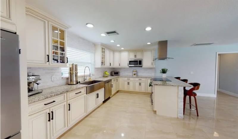 House for rent at 2558 E Rosery Rd, Largo, FL 33771