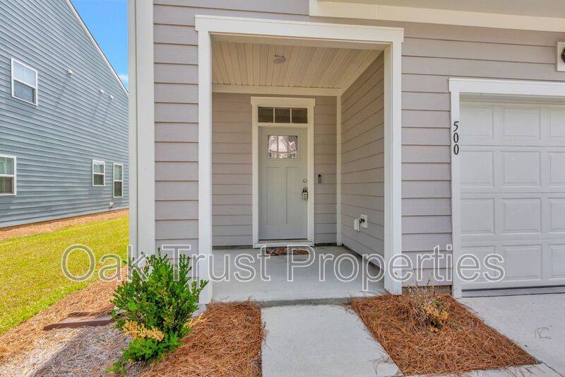 Townhouse for rent at 500 Trotters Lane, Moncks Corner, SC 29461