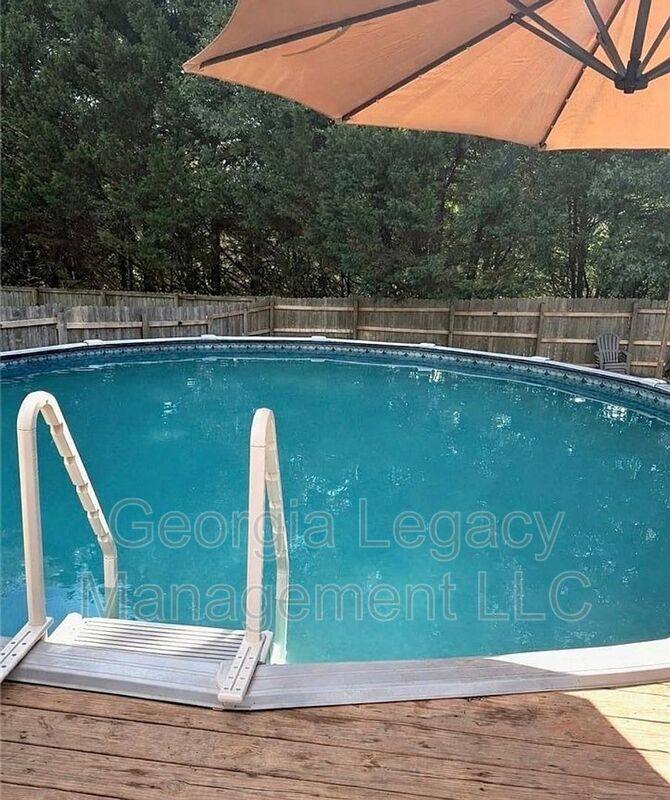 House for rent at 71 Northwood Dr, Commerce, GA 30529