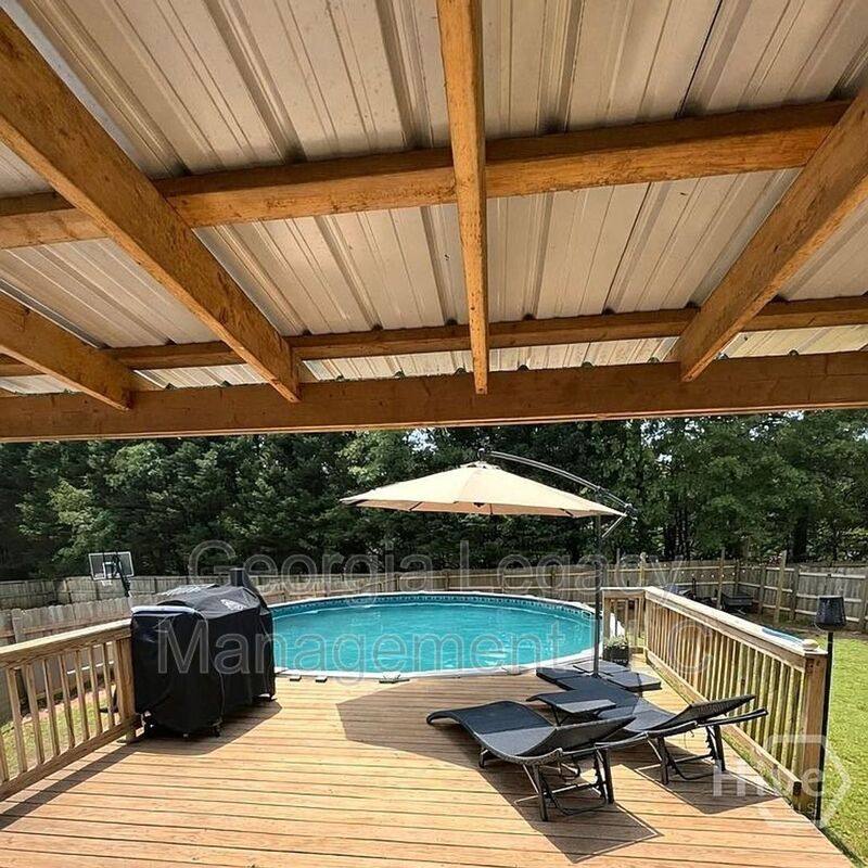 House for rent at 71 Northwood Dr, Commerce, GA 30529