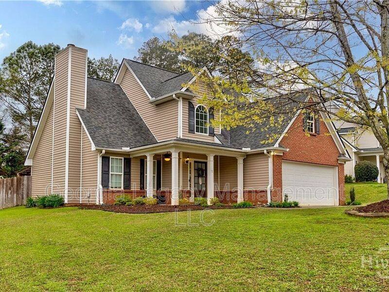 House for rent at 71 Northwood Dr, Commerce, GA 30529