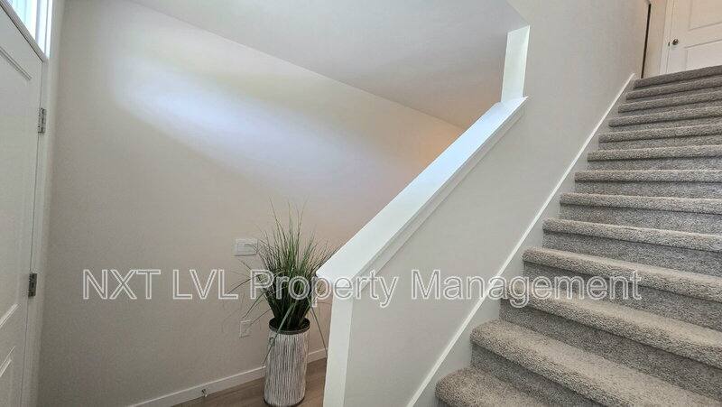 Townhouse for rent at 8369 Everly Preserve Dr, Lehigh Acres, FL 33971