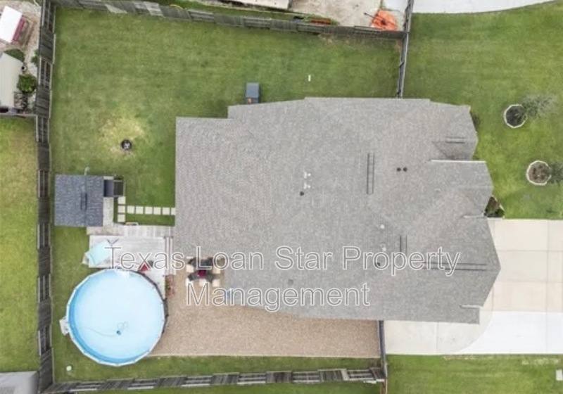 House for rent at 9518 Franklin Dr, Baytown, TX 77523