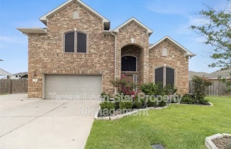 House for rent at 9518 Franklin Dr, Baytown, TX 77523