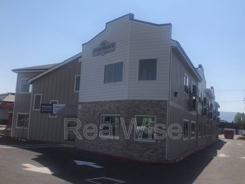 Apartment for rent at 1935 Table Rock Rd #10, Medford, OR 97501
