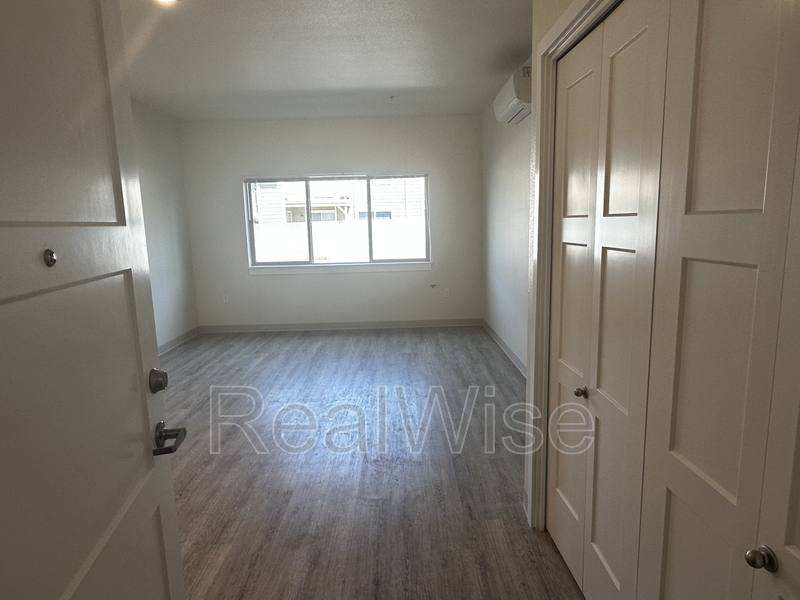 Apartment for rent at 1935 Table Rock Rd #10, Medford, OR 97501