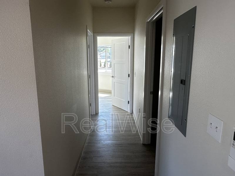 Apartment for rent at 1935 Table Rock Rd #10, Medford, OR 97501