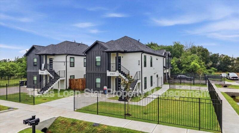 Apartment for rent at 3107 Grassmere St #B, Houston, TX 77051