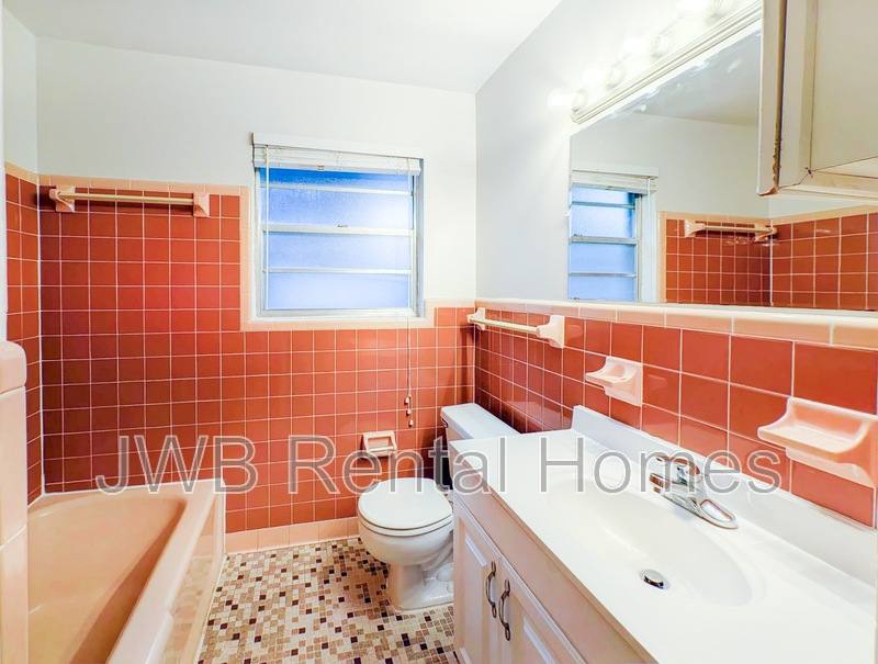 Apartment for rent at 2725 Herschel St, Jacksonville, FL 32205