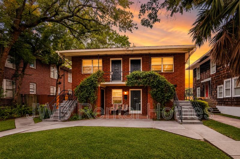 Apartment for rent at 2725 Herschel St, Jacksonville, FL 32205