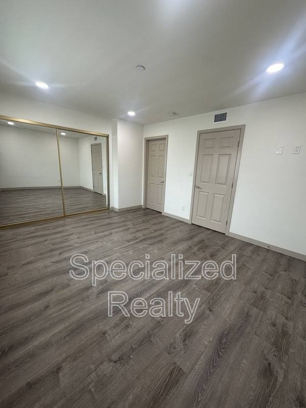 Apartment for rent at 115 W Cypress St #8, Glendale, CA 91204