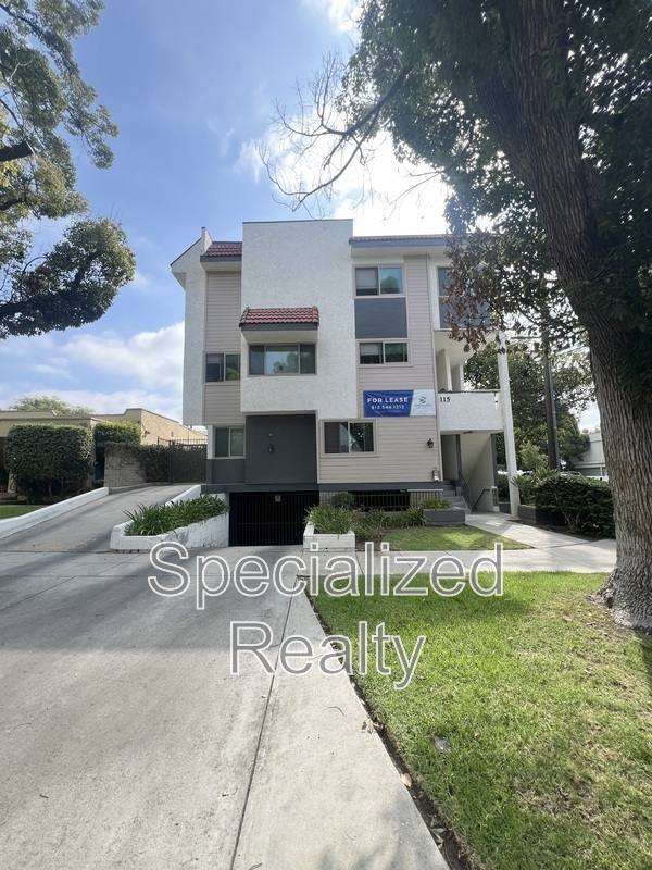 Apartment for rent at 115 W Cypress St #8, Glendale, CA 91204