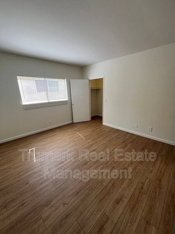 Townhouse for rent at 2713 Montrose Ave #4, Montrose, CA 91020