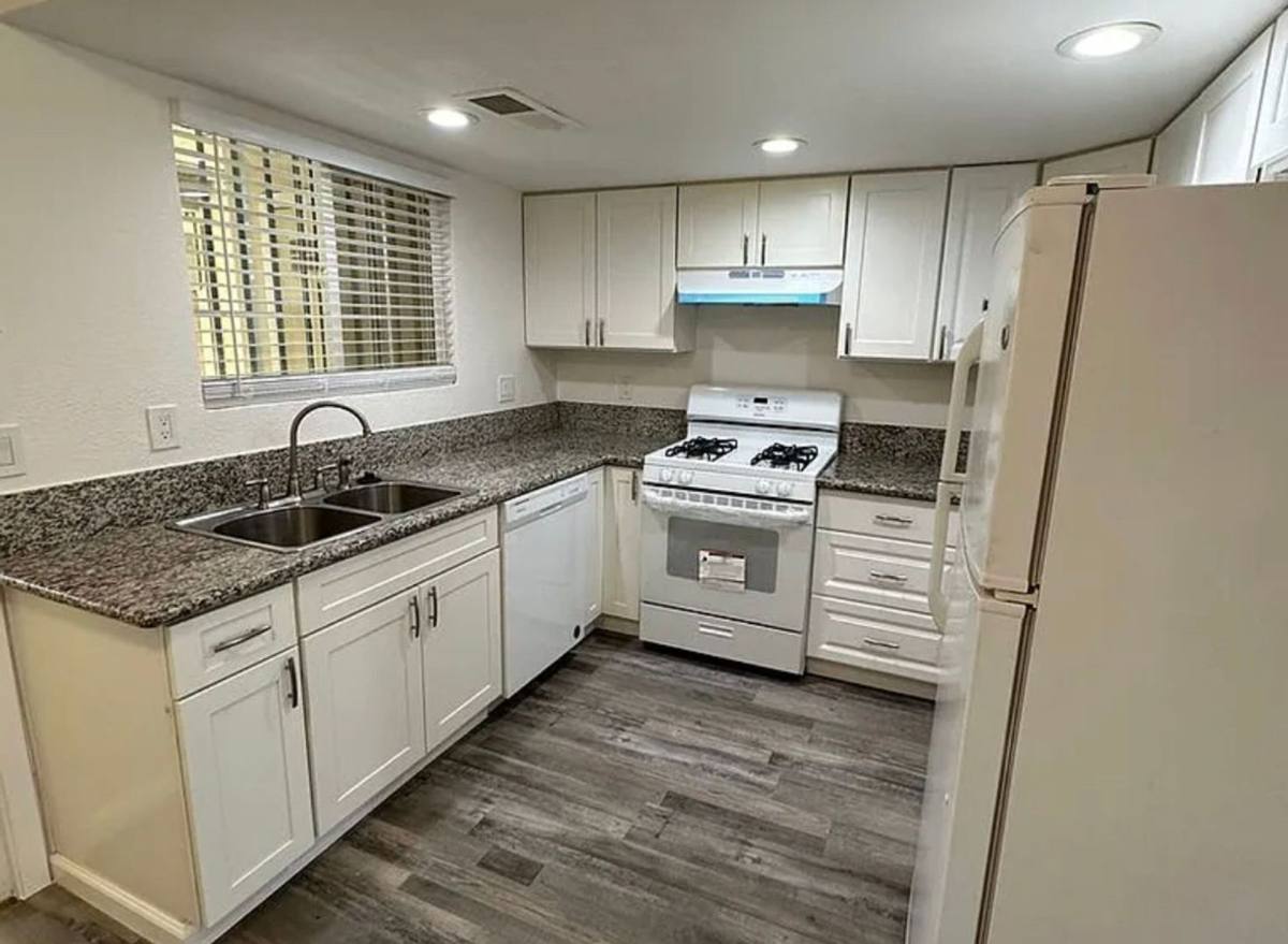 Apartment for rent at 2225 S Lee Ave, Fresno, CA 93706