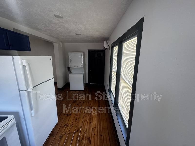 Apartment for rent at 1504 Luzon St #A, Houston, TX 77009