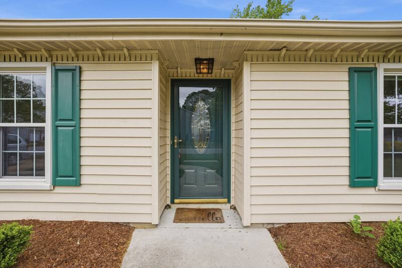 House for rent at 2252 Newstead Dr, Virginia Beach, VA 23454