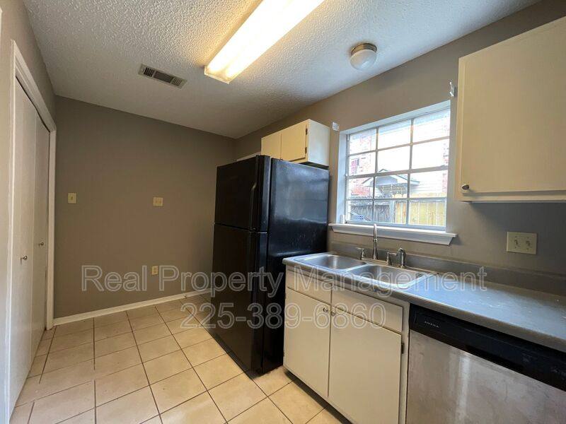 Apartment for rent at 1704 Brightside Dr #C, Baton Rouge, LA 70820