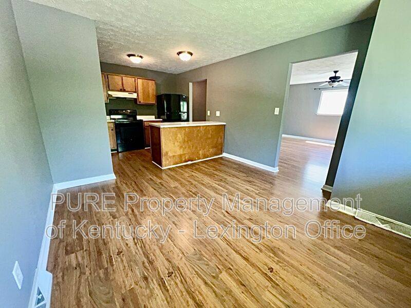Apartment for rent at 3628 Bold Bidder Dr #B, Lexington, KY 40517