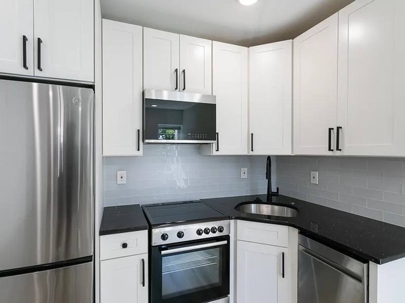 Apartment for rent at 2200 Reed St #2, Philadelphia, PA 19146
