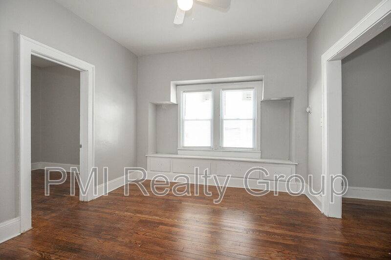 Apartment for rent at 3600 E 153rd St #DOWN, Cleveland, OH 44120