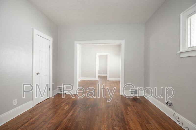 Apartment for rent at 3600 E 153rd St #DOWN, Cleveland, OH 44120