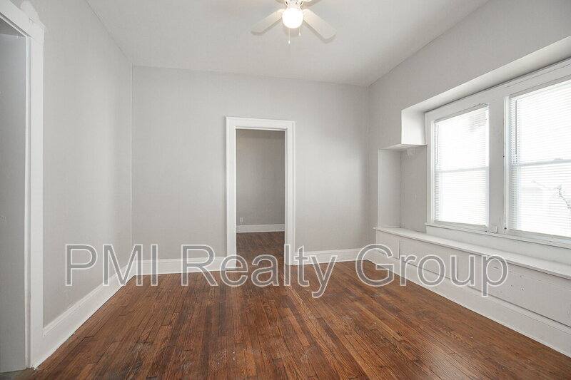 Apartment for rent at 3600 E 153rd St #DOWN, Cleveland, OH 44120