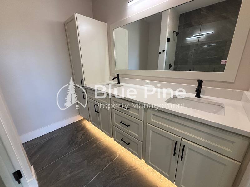 Townhouse for rent at 477 Easy St #1, Idaho Falls, ID 83401