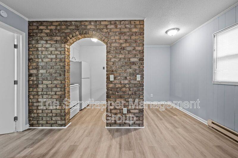 Apartment for rent at 1215 Mosstree Rd #12, North Charleston, SC 29405
