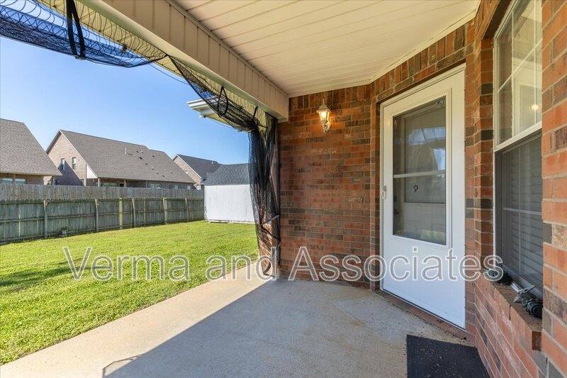 House for rent at 2409 SW 17th St, Bentonville, AR 72712