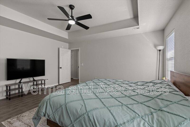 House for rent at 2409 SW 17th St, Bentonville, AR 72712