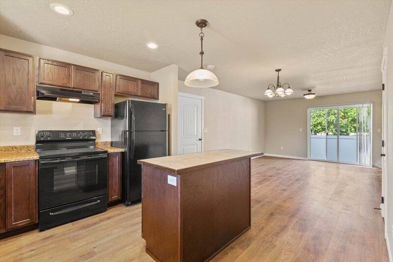 Townhouse for rent at 1669 E Horsehaven Ave #1, Post Falls, ID 83854