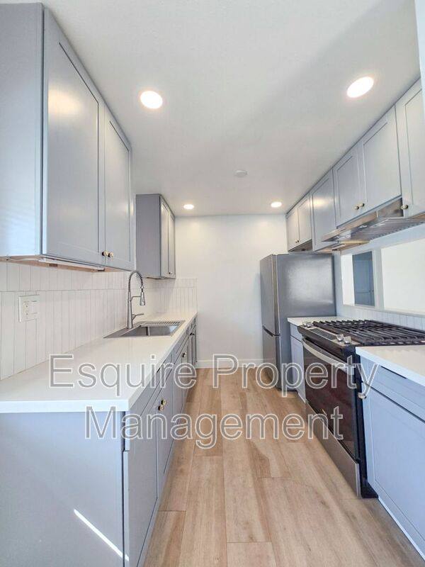 Apartment for rent at 751 W Channel Island Blvd #6, Oxnard, CA 93033