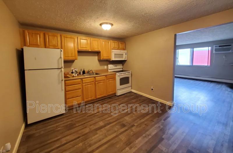 25 Log St #2C, Manchester, NH 03104 - Condo for Rent - Image 2