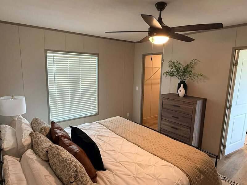 House for rent at 5113 Martinique Calle, Dickinson, TX 77539