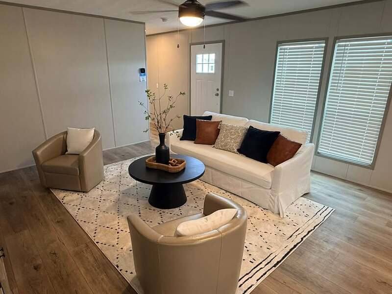 House for rent at 5113 Martinique Calle, Dickinson, TX 77539