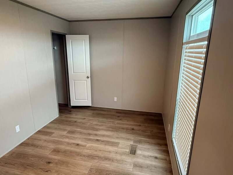 House for rent at 5113 Martinique Calle, Dickinson, TX 77539