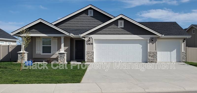 10679 W New Berlin Dr, Star, ID 83669