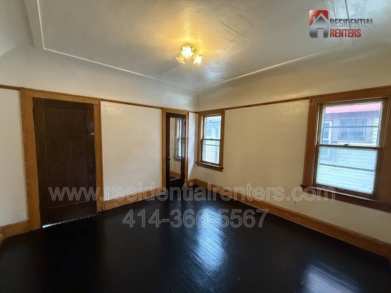 Apartment for rent at 3908 N 6th St, Milwaukee, WI 53212