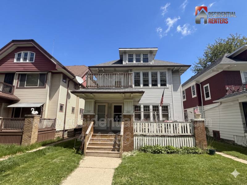 Apartment for rent at 3908 N 6th St, Milwaukee, WI 53212