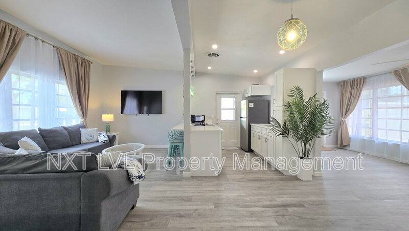 House for rent at 2348 Burton Ave, Fort Myers, FL 33907