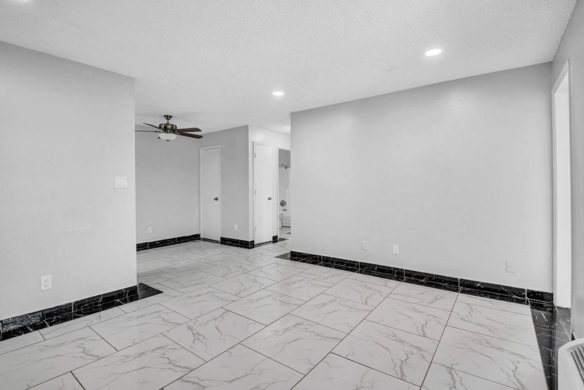 Apartment for rent at 1225 N 40th St, Phoenix, AZ 85008