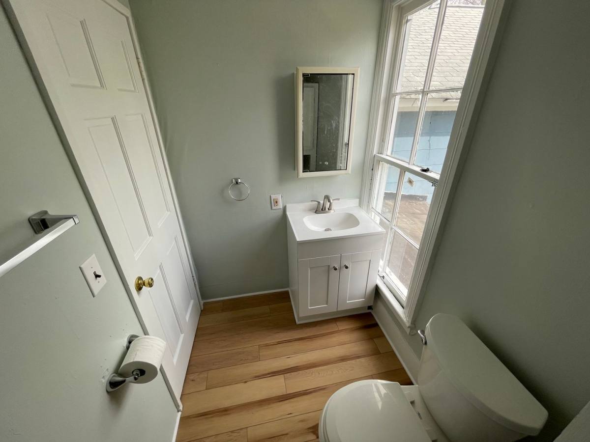 Apartment for rent at 223 Chestnut St, Hudson, MI 49247