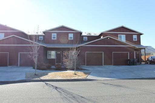 Townhouse for rent at 20077 Beth Ave, Bend, OR 97702