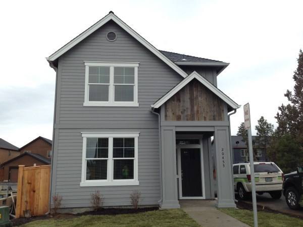 House for rent at 20455 Del Coco Court, Bend, OR 97702