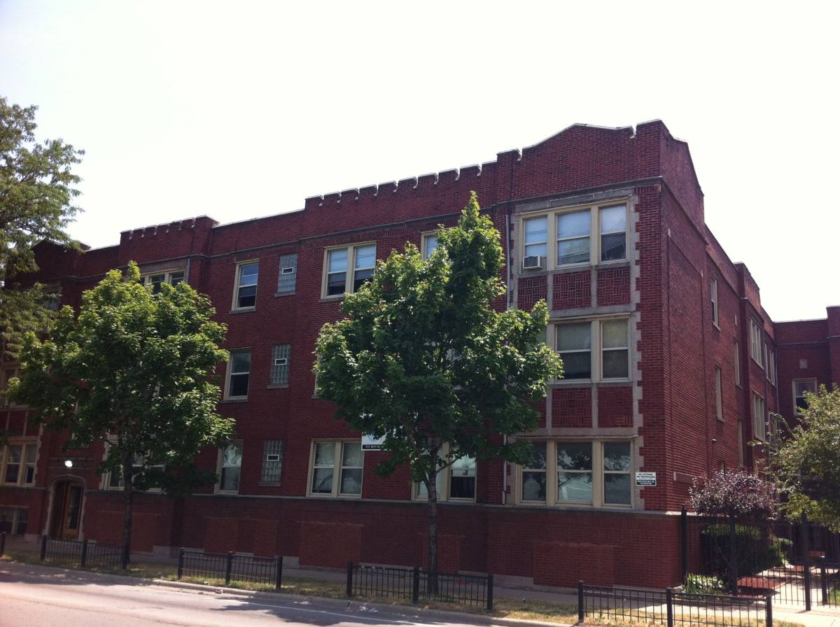 Apartment for rent at 6700 S Indiana, Chicago, IL 60637