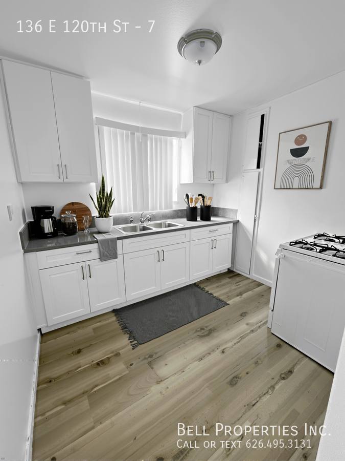 Apartment for rent at 136 E 120th St #7, Los Angeles, CA 90061