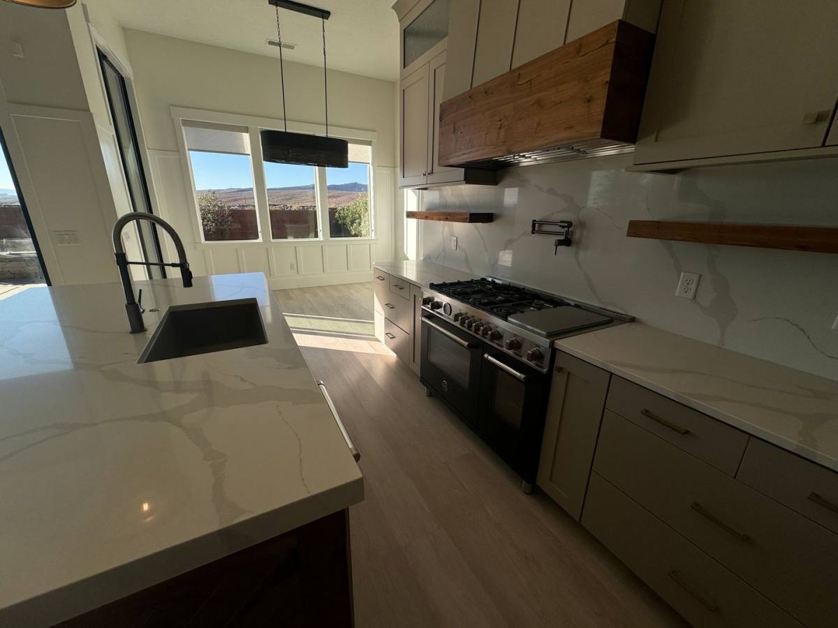 House for rent at 647 W 280 S, Ivins, UT 84738
