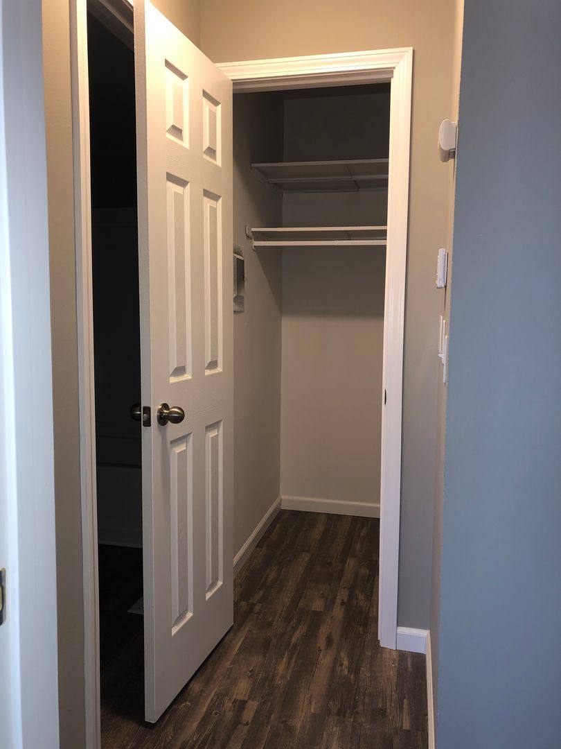 Townhouse for rent at 201 Bedford Dr #E-203, Warrenton, MO 63383